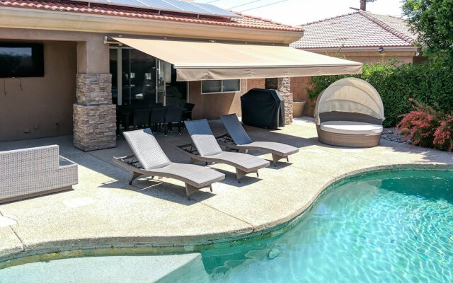 74141 Palm Desert - 4 Br Home