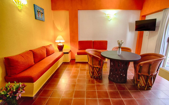 Suites Plaza del Rio - Family Hotel Malecon Centro