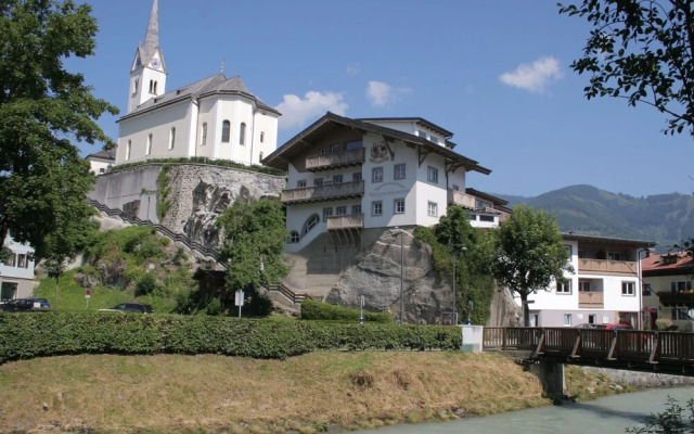 Spacious Apartment in Kaprun With a Private Sauna