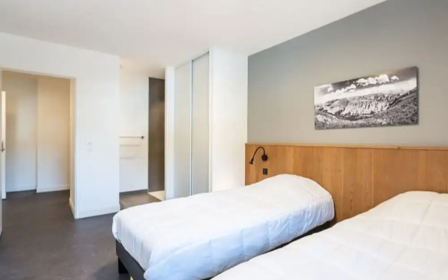 Chalet Apartment in Auris-en-oisans Alps