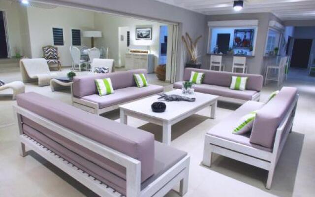 Seafacing Villas Apartments Rentals