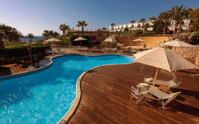 Royal Savoy Hotel & Villas