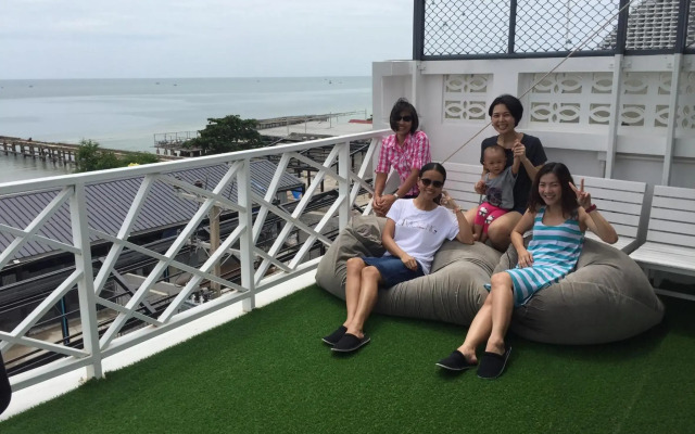 Jetty Huahin Hostel