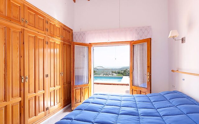 Villa Jillian Falcone