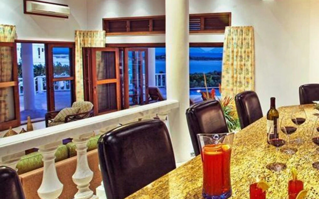Sheriva Luxury Villas and Suites