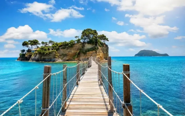 Zante s Azure Nest - Serene Summer Getaway