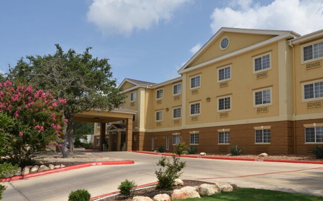 Holiday Inn Express Hotel & Suites San Antonio-Airport North, an IHG Hotel