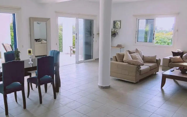 63 PEY - Stay Calypso Villa