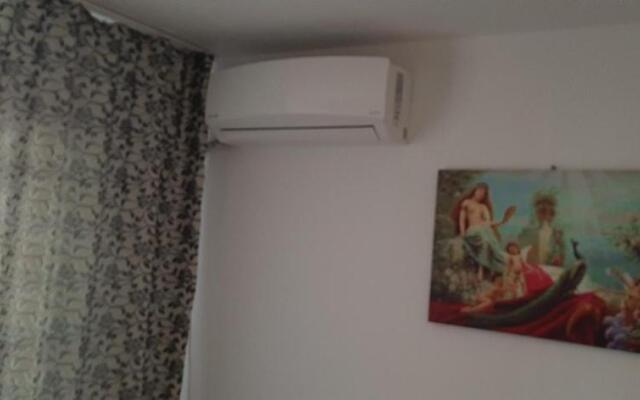 Apartament Etaj 2 Strada Rozelor