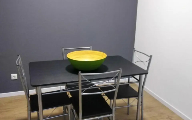 Schone, Gemutliche Moblierte 2 Zi Wohnung in Rgb