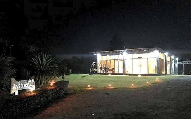 Aly’s house