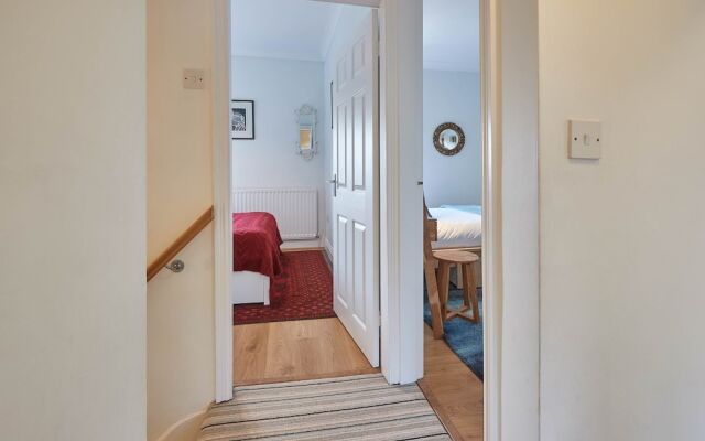 Host Stay Artist House