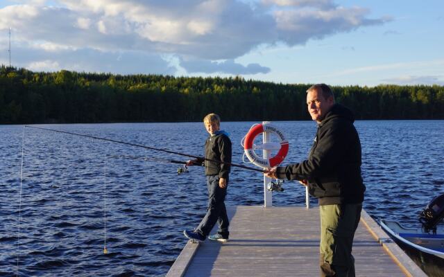 Långsjön Stugor & Camping