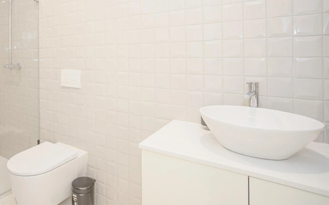 Liiiving - Sweet Sunlight Apartment