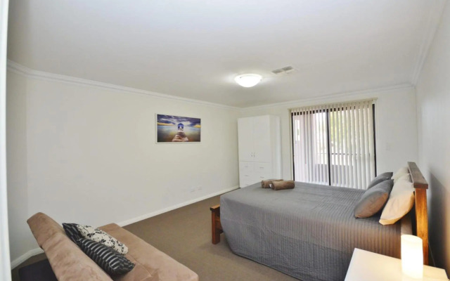 Villa Palazzo 3 - Kalbarri, WA