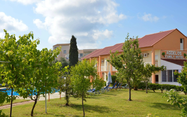Aggelos Family Hotel