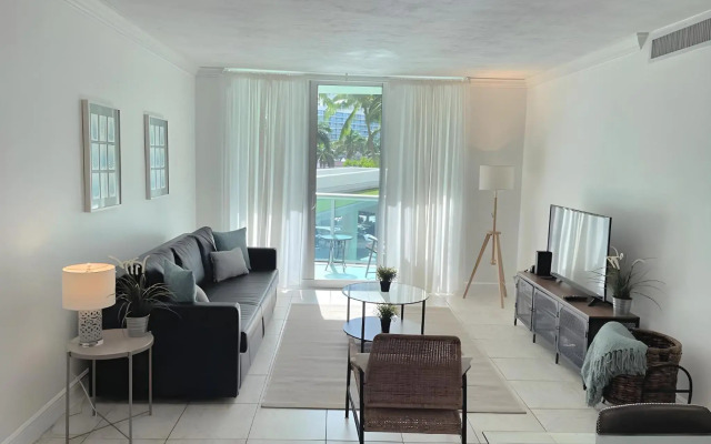 Tides - Private Condo