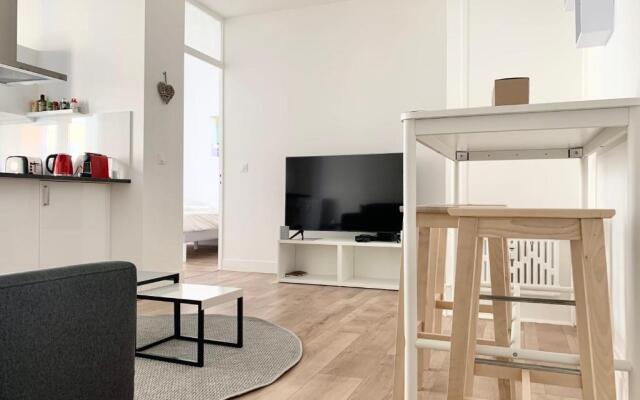 Bright 42m2 apartment fully renovated in 2021 #BT