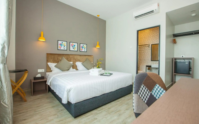 Bzz Hotel