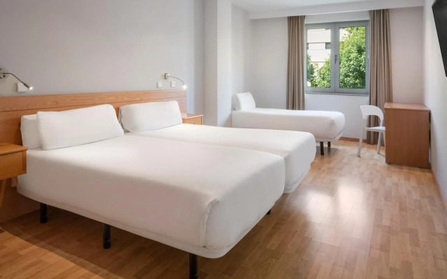 B&B HOTEL Braga Lamacaes