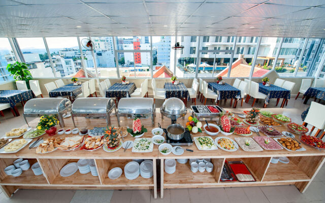 Eden Garden II Hotel