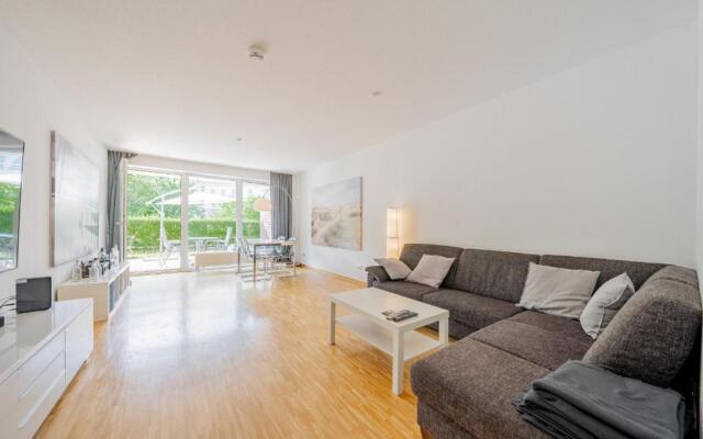 ID 7029 - Private Apartment