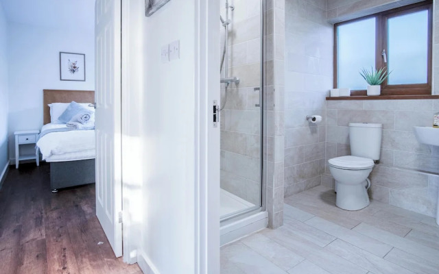 The Beacon - 3 Bed - Ludchurch