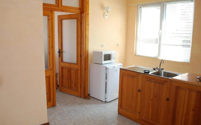 Guest House Petrovi