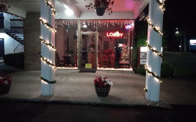 OYO Travelers Inn