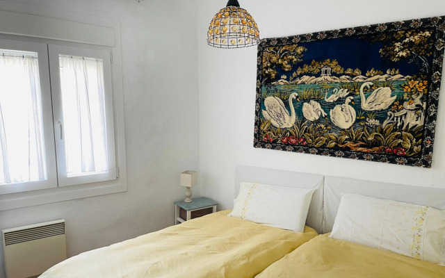 Piso junto universidad y Hospital Clínico