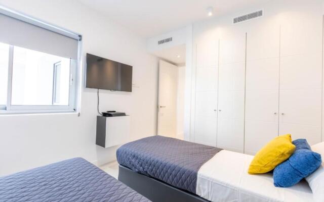 AL-1303 Apartment in Estepona - Alcazaba Lagoon