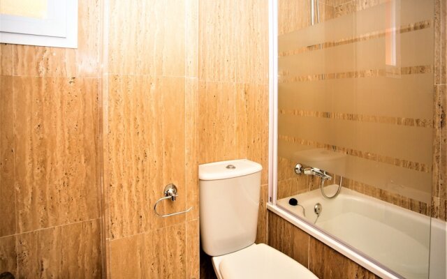 Relaxing 2 Bed 2 Bath - Sea and golf views DL24