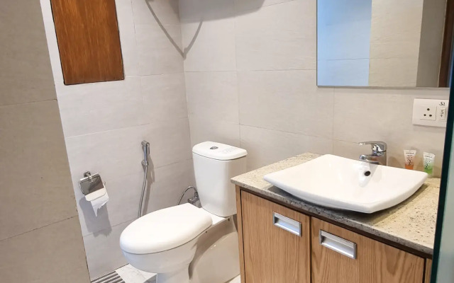 CRS Inn - A Premium Homestay ( near Cyber Hub)