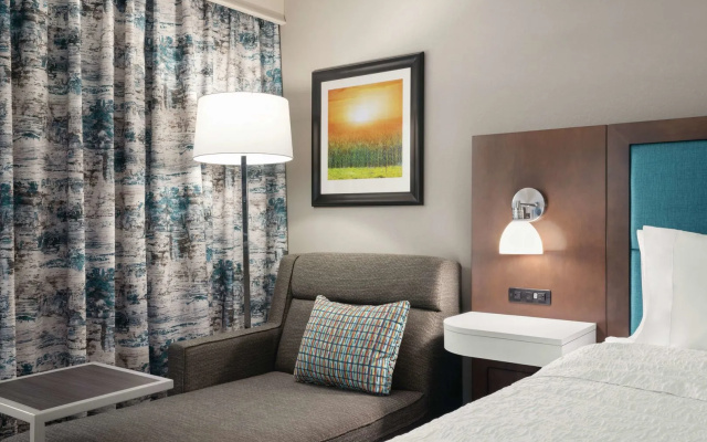 Hampton Inn Champaign Southwest