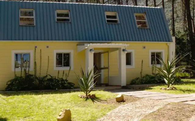 Sunbird Mountain Retreat