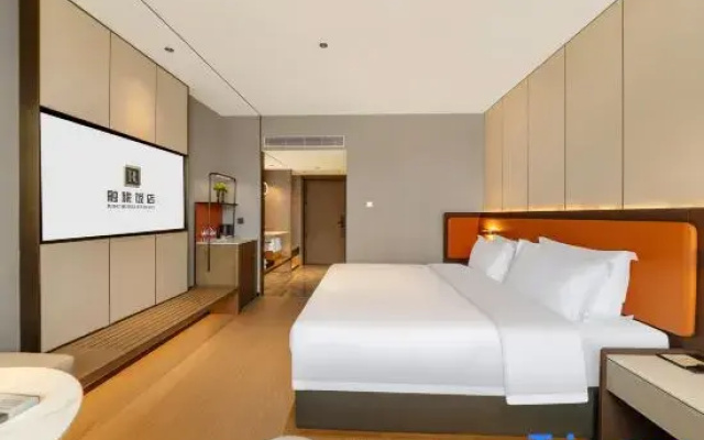 Shenyang Lanying Hotel (Taiyuan Street, Shenyang Railway Station Branch)