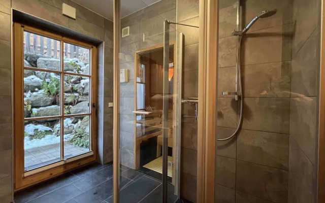 Premium Chalet With Sauna on a Sunny Slope