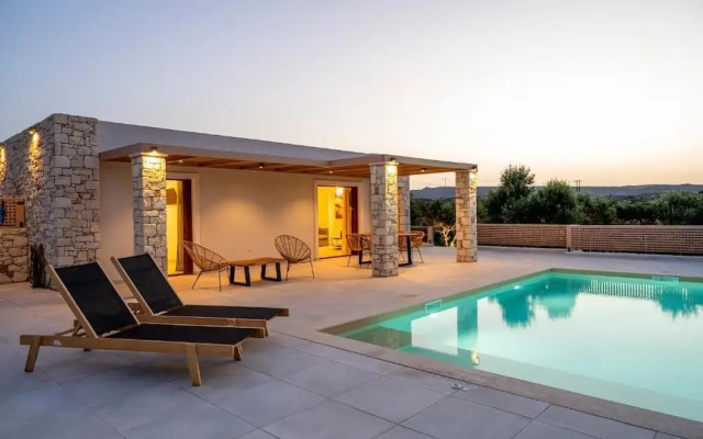 Kastri Hill Luxury Villas