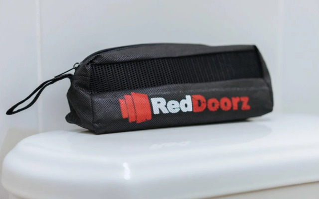 RedDoorz Plus @ Urban Tondo Manila
