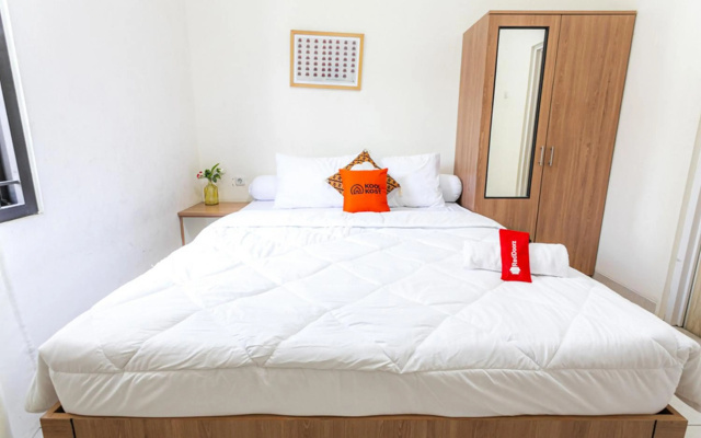 RedDoorz Syariah near Assalaam - UMS – Guest Rooms – Kartasura