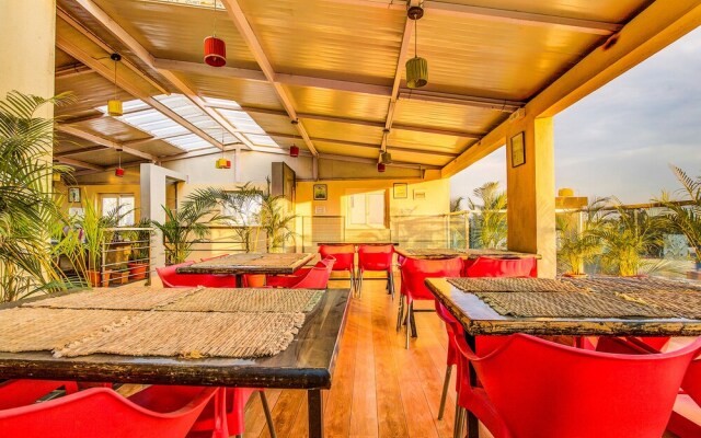 FabExpress Neema Residency