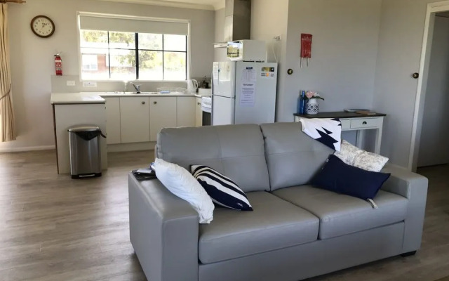 Omaroo Cottage Bruny Island