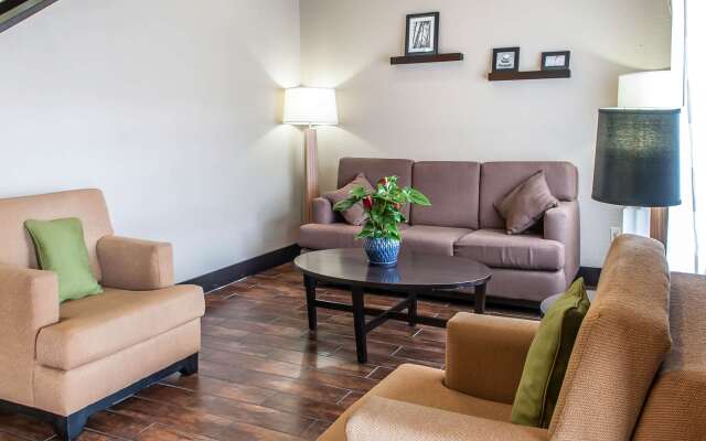 Rodeway Inn Airport
