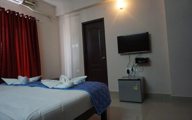 Solitaire Service Apartments