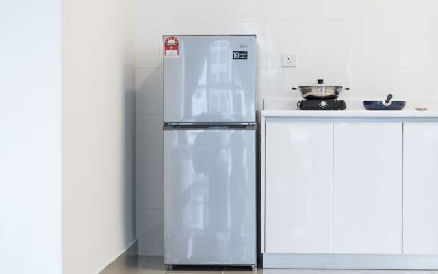 OYO Home 44045 Splendid 2br Arte Plus