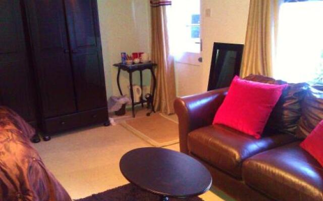 No 7 Priory Guest House