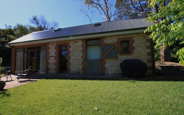 Duxton Coach House