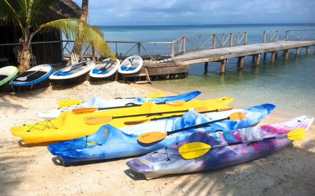 Thatch Caye Resort a Muy'Ono Resort