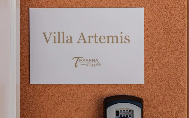 Tessera Villas Collection