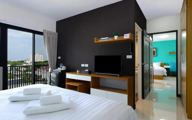 SiRi Ratchada Bangkok